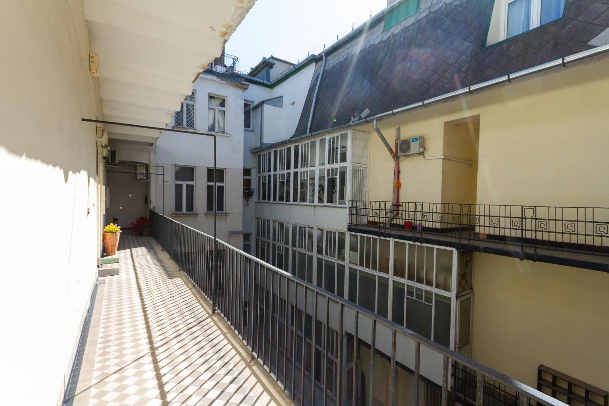 Badepest Apartment Budapest Exteriör bild